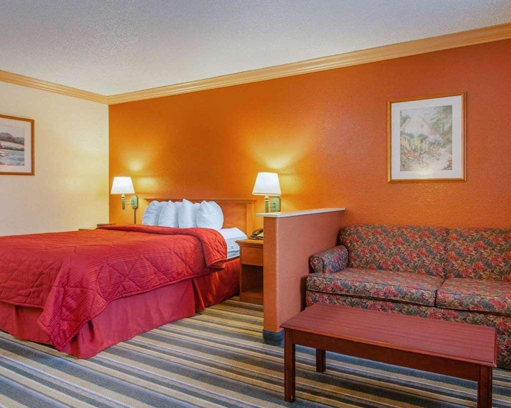 Quality Inn & Suites Medford Airport Værelse billede