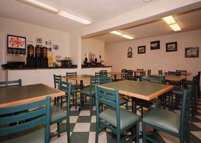 Quality Inn & Suites Medford Airport Restaurant billede
